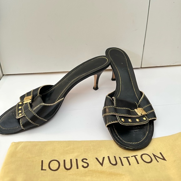 Louis Vuitton Vintage Black with Gold Heels - Leather - Limited Edition - Picture 4 of 5